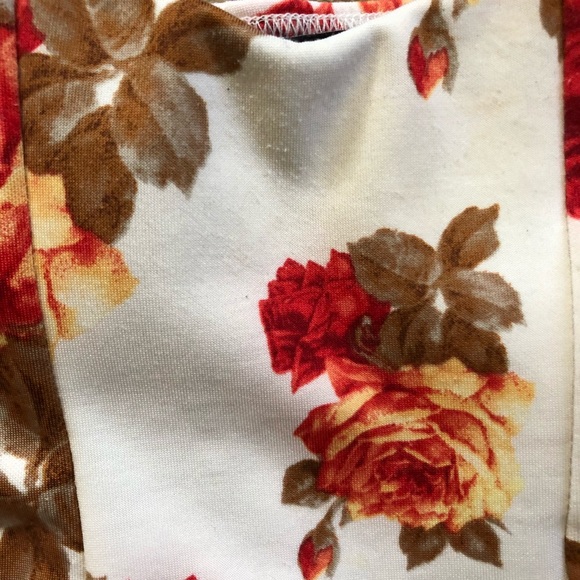 ❌ SOLD Fall Peplum - Picture 3 of 3